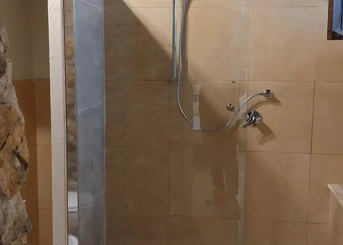 بيت ضيافة Golden House 4*