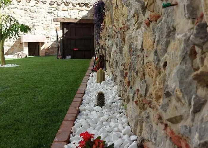 Golden House بيت ضيافة 4*