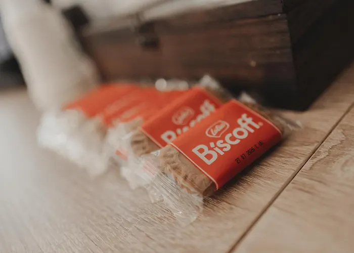 ゲストハウス Golden House