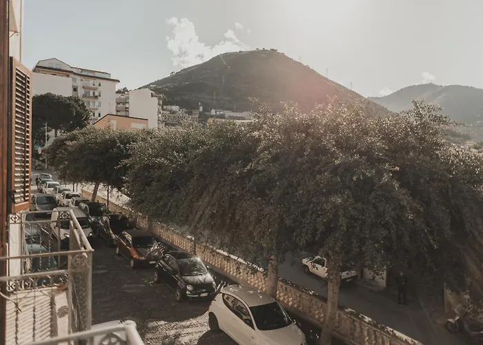 ゲストハウス Golden House 4*