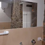 Guest house Golden House 4*