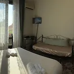 Golden House Cefalu
