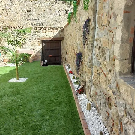 Guest house Golden House 4*