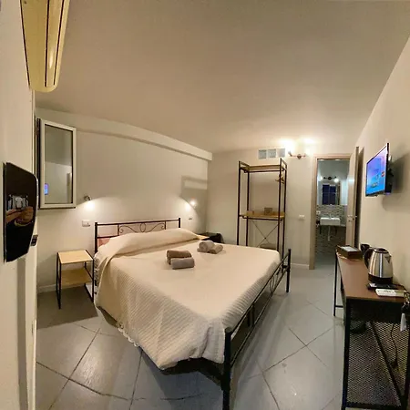 Guest house Golden House Cefalu