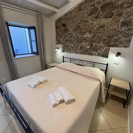 Domus Divina * Cefalù