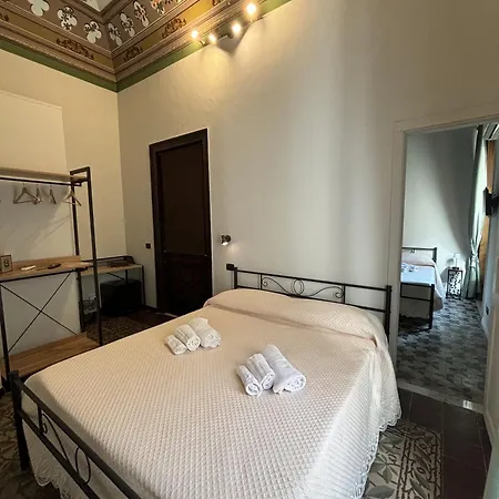 Golden House Cefalu