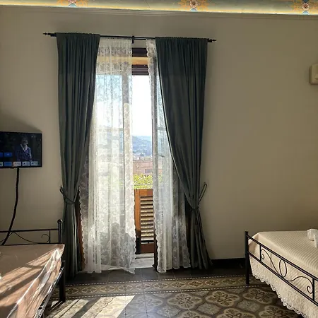 Golden House Guest house 4*