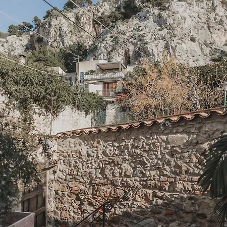 Golden House 4* Cefalù