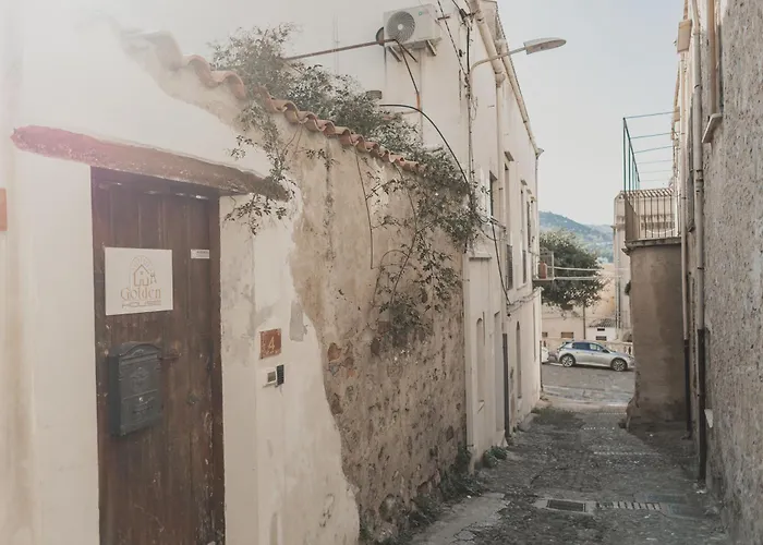 Golden House Vendégház