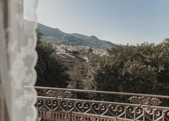 Vendégház Golden House 4*