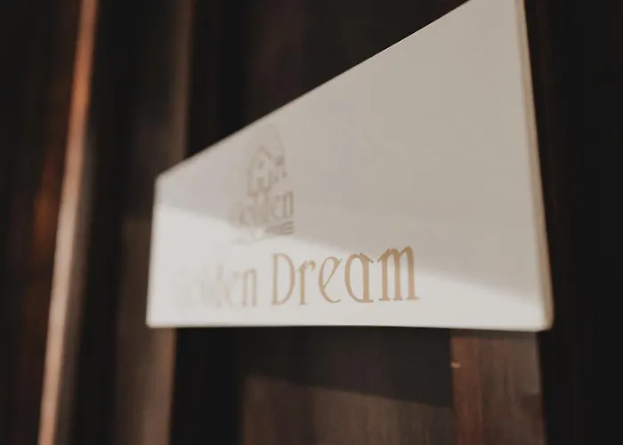 Golden House Vendégház